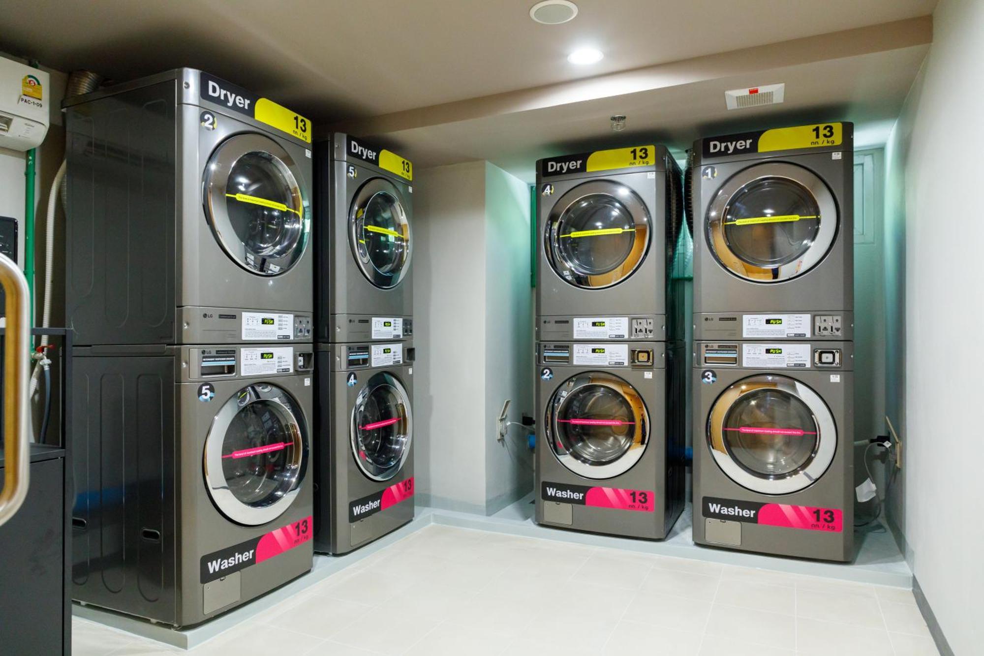 Nishitetsu Hotel Croom Bangkok Silom Экстерьер фото