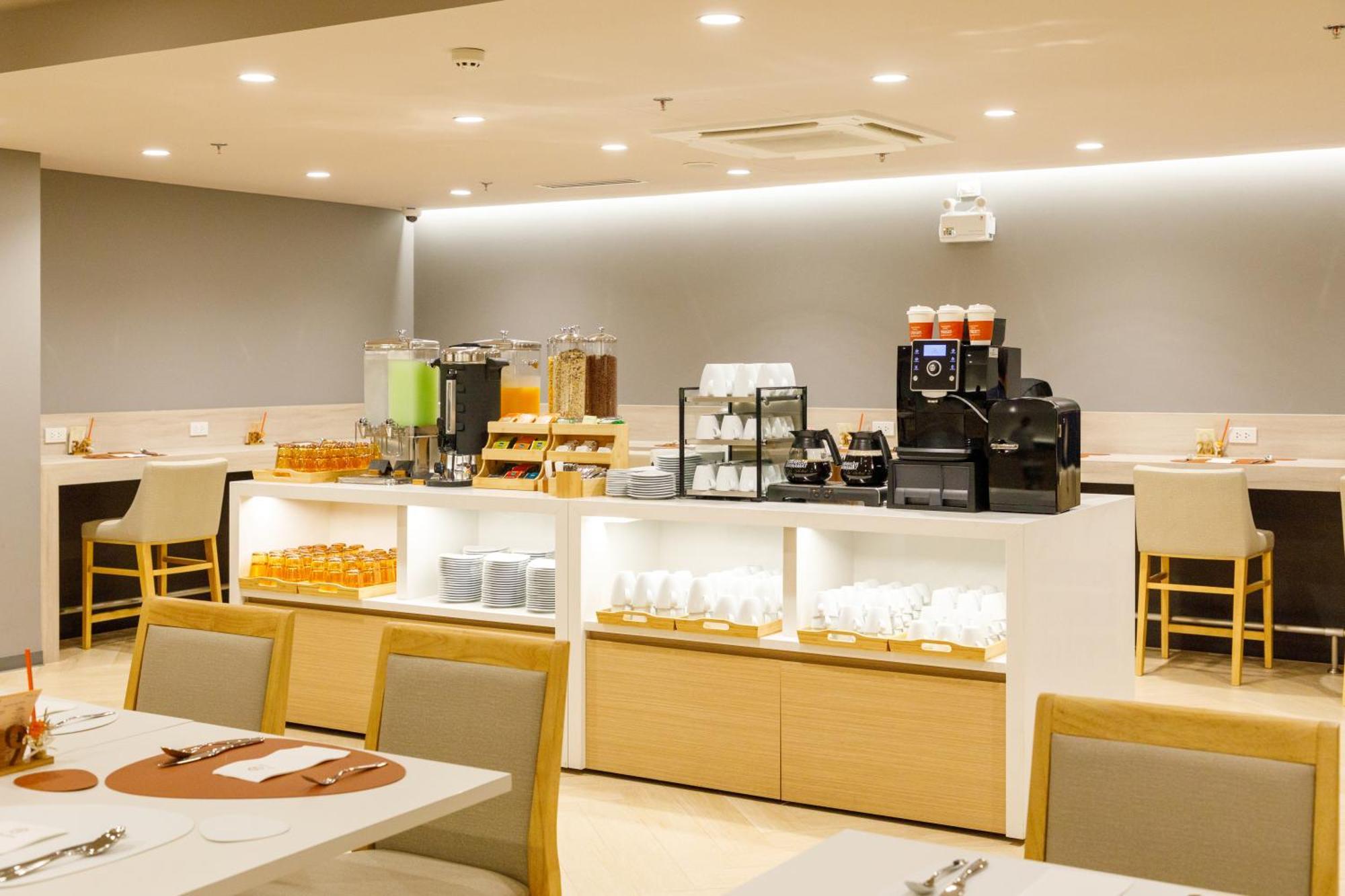 Nishitetsu Hotel Croom Bangkok Silom Экстерьер фото