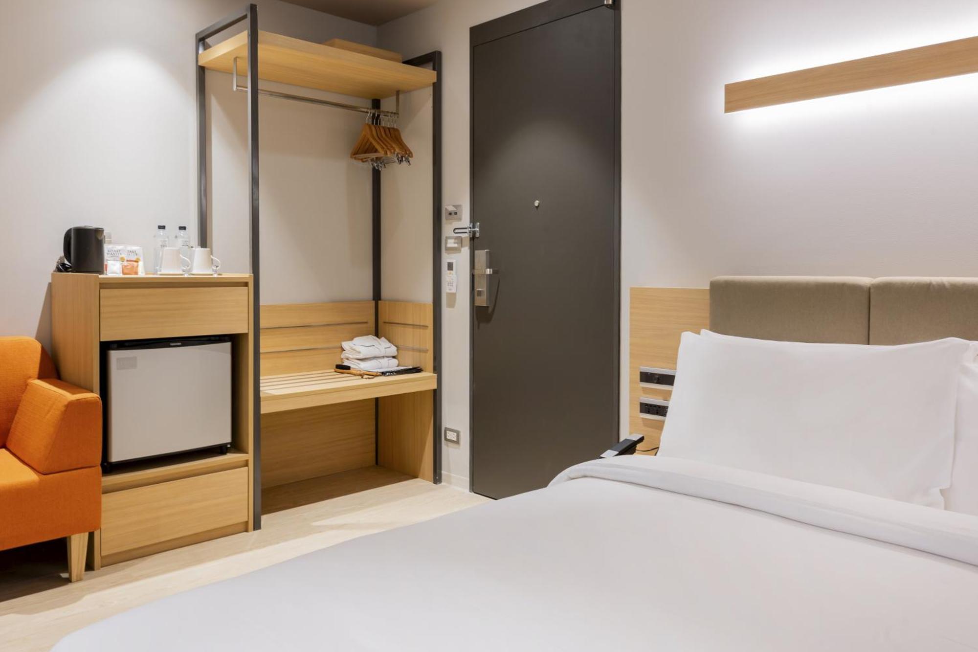 Nishitetsu Hotel Croom Bangkok Silom Экстерьер фото